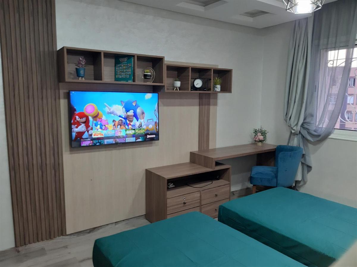 Appartement Pour Familles En Residence Avec Piscine Et Wifi มาร์ราเกช ภายนอก รูปภาพ